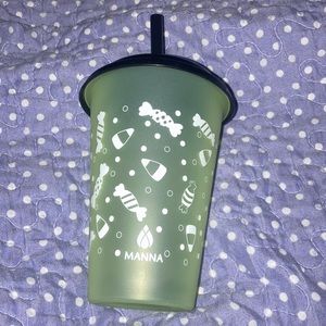 Manna Halloween Candy Color Changing Cup 12 Oz NWOT